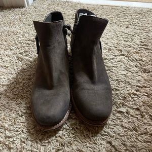 Gianni Bini dark brown suede booties